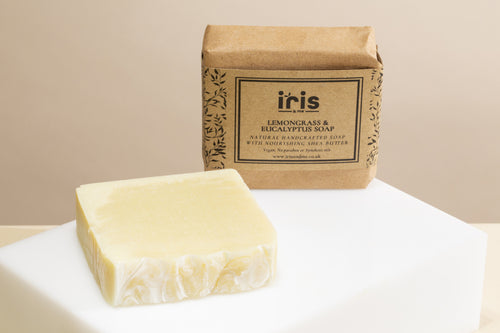 Energising Lemongrass & Eucalyptus soap bar. This energising and  uplifting bar is another popular choice from my soap selection. Lemongrass has been used in traditional Ayurvedic medicine for decades. This bar is full of rich lather and it is perfect to condition and cleanse your skin to brighten up your day. 